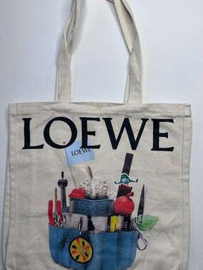 LOEWEクラフテッド　ワールド トートバッグ Loewe | Bags | New Loewe Limited Edition Crafted World Exhibition